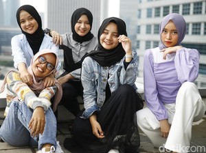 Putih Abu Abu Cover Soundtrack Film AADC