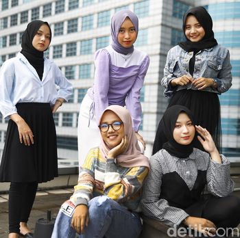 Menyapa Grup Vokal Hijabers Cianjur Putih Abu abu yang Menyapa Grup Vokal Hijabers Cianjur Putih Abu abu yang