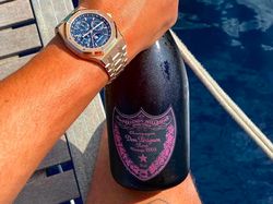 Gaya Selangit Para Remaja Pamer Harta Benda di Instagram