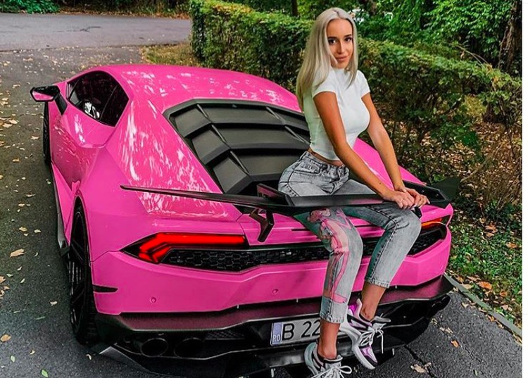 Rich Kids of Internet