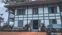 Rumah Annelies merupakan rumah Nyai Ontosoroh dalam film garapan sutradara Hanung Bramantyo, Bumi Manusia.  (Rifqi Ardita/detikTravel)