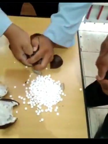 Sayur Tahu hingga Salak, Makanan Untuk Selundupkan Narkoba ke Penjara