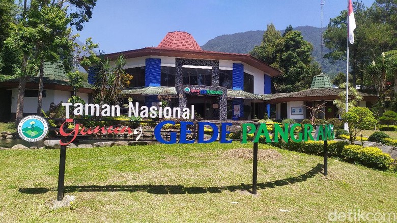 Taman Nasional Gunung Gede Pangrango Taman Nasional Gunung Gede Pangrango