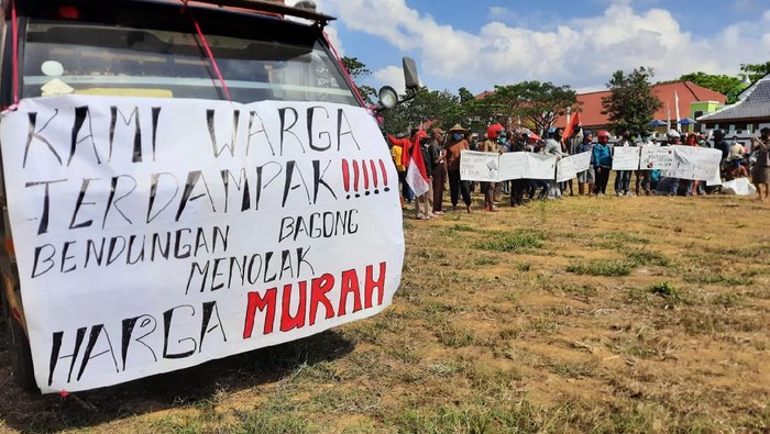 Warga Trenggalek Tolak Harga Ganti Rugi Lahan Bendungan Bagong