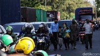 Diketahui, razia digelar untuk menciptakan kondisi lingkungan yang aman dan nyaman.