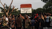 Berdasarkan data dari Satgas Penanganan COVID-19, Selasa (9/9/2020), jumlah kasus Corona di Indonesia mencapai 203.342. Data ini dihimpun secara berkala setiap hari pada pukul 12.00 WIB.