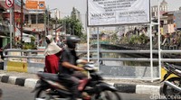Menurutnya, apabila diakumulasi sejak awal adanya pandemi, positivity rate di Jakarta sebesar 6,9 persen. Sementara itu, positivity rate Indonesia dalam satu pekan sebesar 18,4 persen.