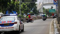 Para pengendara sepeda motor ini tak jera meski polisi sering menggelar razia di kawasan tersebut.