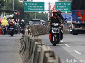 Potret Arogansi Pengendara Sepeda Motor