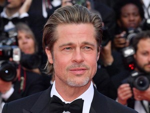 Inikah Alasan Brad Pitt Putus dari Nicole Poturalski Setelah Pacaran 2 Bulan?