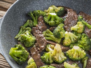 3 Resep Tumis Brokoli yang Segar dan Kaya Nutrisi untuk Lauk Bekal
