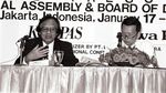 Jakob Oetama dalam Bingkai Foto Bersama Tokoh-Pendiri Bangsa