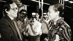Jakob Oetama dalam Bingkai Foto Bersama Tokoh-Pendiri Bangsa