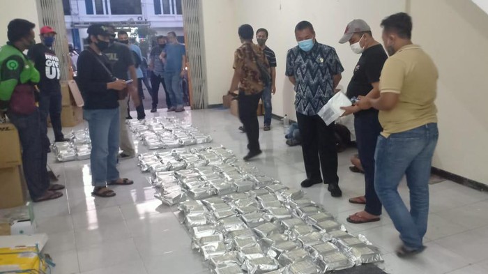 gudang sabu digerebek