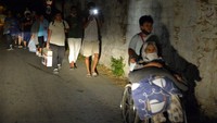Kamp ini dilockdown setelah seorang penduduk Somalia dinyatakan positif mengidap virus Corona. Dan setelah diadakan pengujian besar, ditemukan 35 orang lainnya yang terinfeksi di kamp penuh sesak tersebut.  