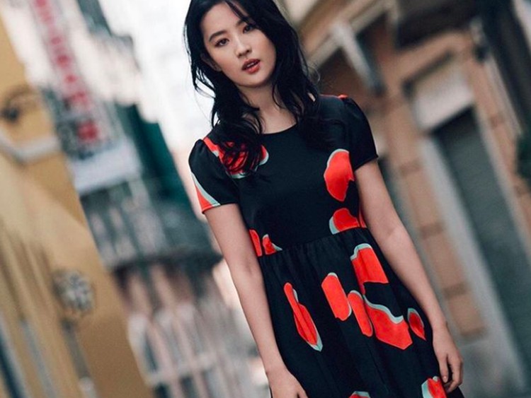 Liu Yifei diprotes Liu Yifei diprotes