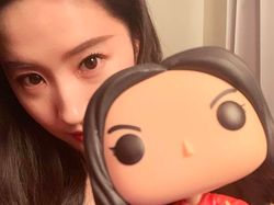 Pesona Si Cantik Pemeran Mulan yang Dikritik Netizen