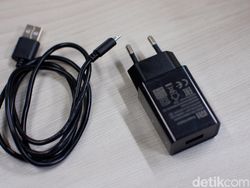 Mi TV Stick Bikin TV Tabung Jadi Pintar dalam Hitungan Detik