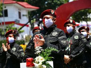 Ketua MPR Terima Brevet Warga Kehormatan dari Badan Intelijen Negara