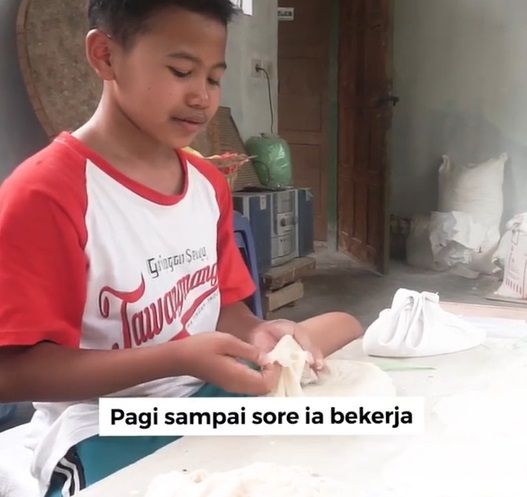 Hilal, Pembuat Kulit Lumpia