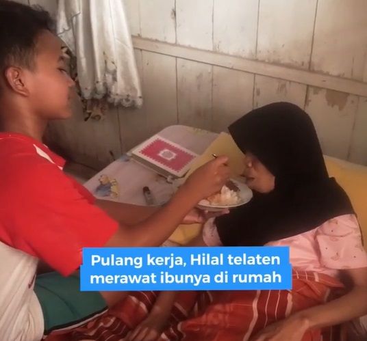 Hilal, Pembuat Kulit Lumpia