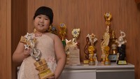 Ia pun ingin mencari pengalaman untuk tampil di perlombaan tingkat dunia dan menuju ke panggung internasional sebagaimana yang dilakukan oleh idolanya, Joey Alexander. Selain itu, Abigail juga bercita-cita agar bisa mengenyam pendidikan musik di Royal Music London, Inggris. Meski di usia sangat muda, Abigail sudah memantapkan dirinya untuk berkarya di industri musik.