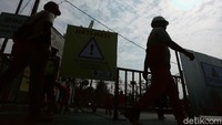 Penutupan dijadwalkan pukul 09.00 hari ini. Namun, waktu penutupan bisa berubah tergantung kondisi lapangan dan kebijakan Dishub Kota Bekasi.