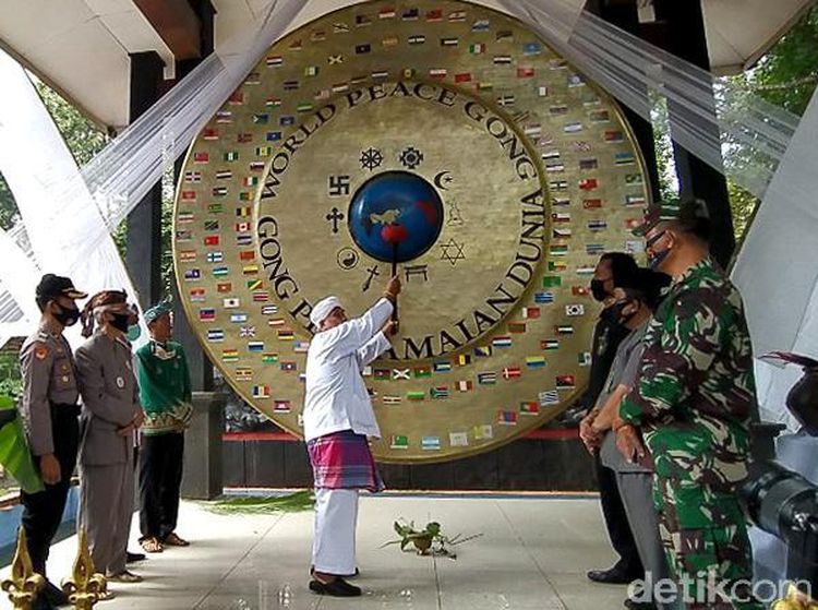 Potret Gong Perdamaian Dunia di Ciamis yang Ditabuh Setahun Sekali