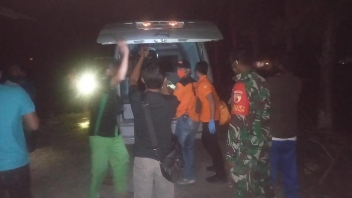 tewas terkena jebakan tikus