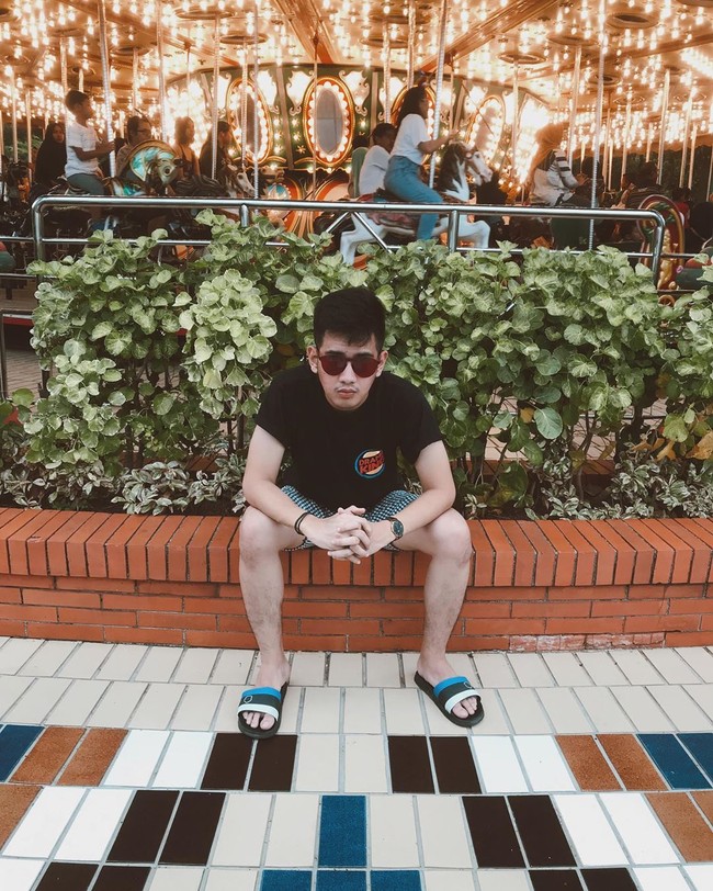 Berhasil menurunkan berat badan lebih dari 30 kg, ia pun memberikan tips bagi kamu yang ingin menurunkan berat badan. Sebenernya tips paling ampuh adalah niat dari hati dan konsisten! Dan dua hal itu yang selalu dilupain. Kalau kita niat dari hati dan konsisten pasti akan ada hasil. Memang butuh waktu tapi percayalah semuanya bakalan terbayarkan, ucapnya. Foto: Instagram @opaldenhari