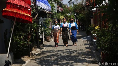 Keren! Ada Kampung Bali di Bekasi