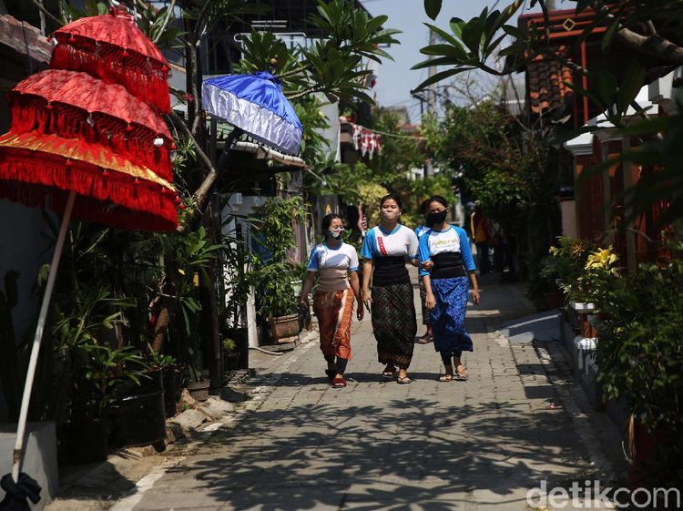 Keren! Ada Kampung Bali di Bekasi