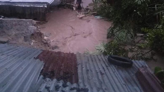 Banjir melanda Sigi, Sulawesi Tengah.