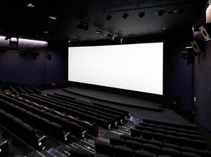 Sektor Hiburan Terdampak UU Cipta Kerja, Nonton Bioskop Lebih Murah?