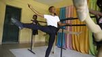 Bocah Nigeria Raih Beasiswa Gegara Video Baletnya Viral
