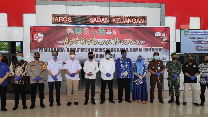 Deklarasi damai bacalon Pilkada Maros (Foto: M Bakrie/detikcom)