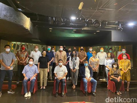 Moeldoko dan sejumlah legenda bulutangkis Indonesia seusai melakukan pertemuan pada Kamis (10/9/2020) di Jakarta.