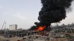 Pelabuhan Beirut Dilalap Api Usai Sebulan Ledakan Lebanon