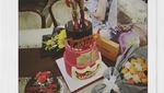 Imutnya Prilly Latuconsina Saat Masak hingga Nikmati Afternoon Tea