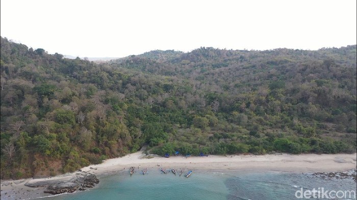 Pulau Kunti Sukabumi