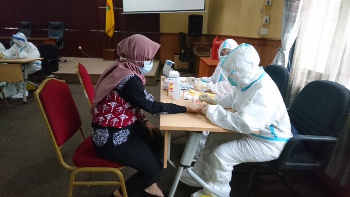 Rapid test massal Pemkot Cilegon (M Iqbal).