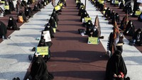 Selain Pakistan, sejumlah warga Iran pun turut turun ke jalan untuk memprotes diterbitkannya kembali karikatur Nabi Muhammad SAW oleh majalah Prancis Charlie Hebdo. AP Photo/Vahid Salemi.