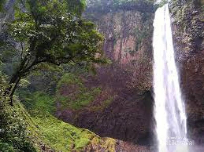 Air Terjun Mandi Angin
