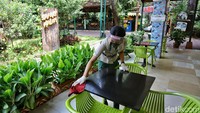 Bagi traveler yang penasaran dengan harga tiket di era new normal, tak ada perubahan. Harga tiketnya normal seperti biasa.  