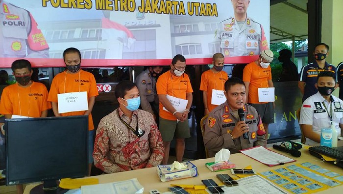 Beroperasi Sejak 2018, Sindikat Pemalsu e-KTP di Jakut Ditangkap Polisi