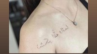 Ini dia tato bahasa Arab tersebut. Foto: Dok. Instagram/dj.joana