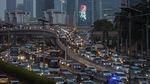 Jakarta Macet Jelang PSBB Total