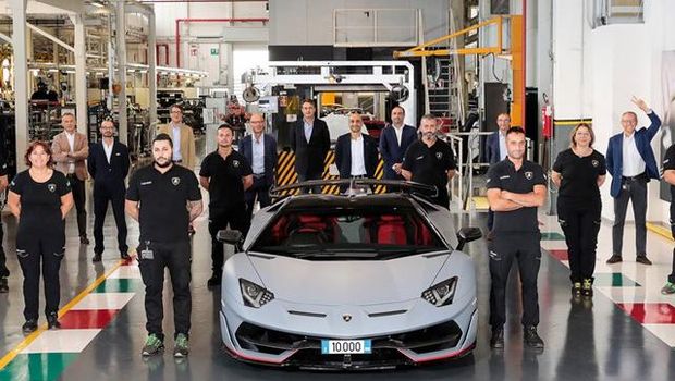 Lamborghini Aventador