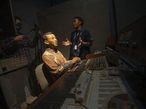 Tokoh-tokoh Bersejarah di Balik Siaran Kemerdekaan Radio Surabaya
