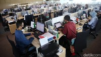Pemerintah sendiri telah menganggarkan dana sebesar Rp 37,7 triliun untuk bantuan tersebut. Nantinya, para pekerja yang memenuhi syarat akan mendapatkan dana sebesar Rp 1,2 juta per setiap termin. Agung Pambudhy/detikcom  